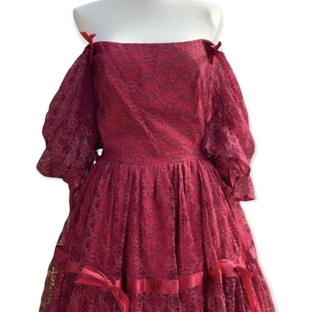 Vintage 70s 80s Crimson Lace Full Sweep Victorian Puff Sleeves Petticoat Gown S - Picture 10 of 17